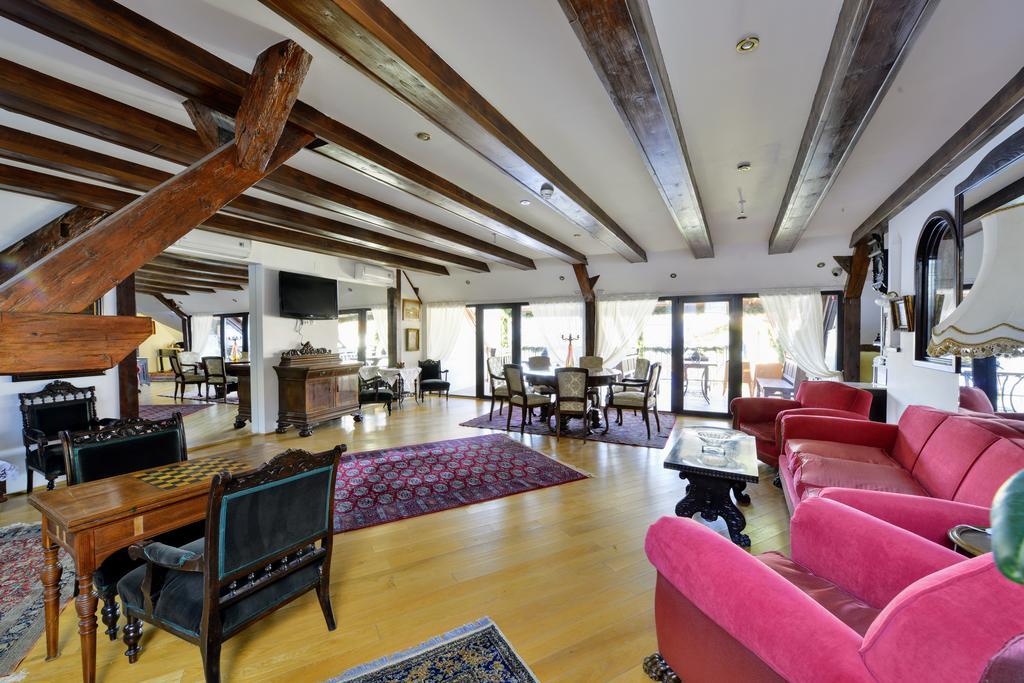 Kronhaus บราชอฟ ภายนอก รูปภาพ